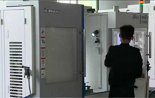 Shunhao'da gelişmiş CNC makinesi